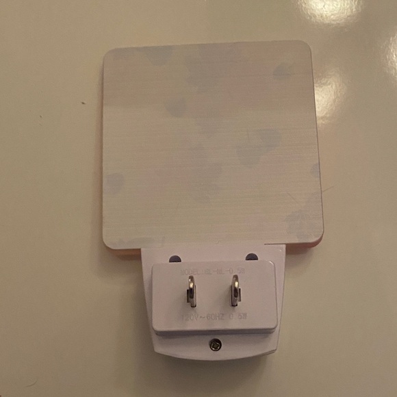 LED Night Sensor Decor Lamp - Picture 3 of 3